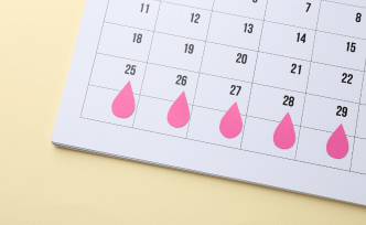 Navigating Symptoms on Red Days versus Regular Days for Your Intimate Health and Comfort